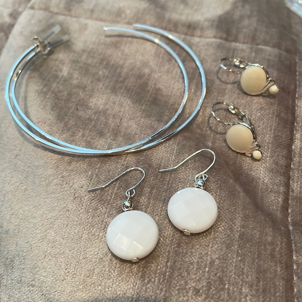 Earring bundle 3 pairs